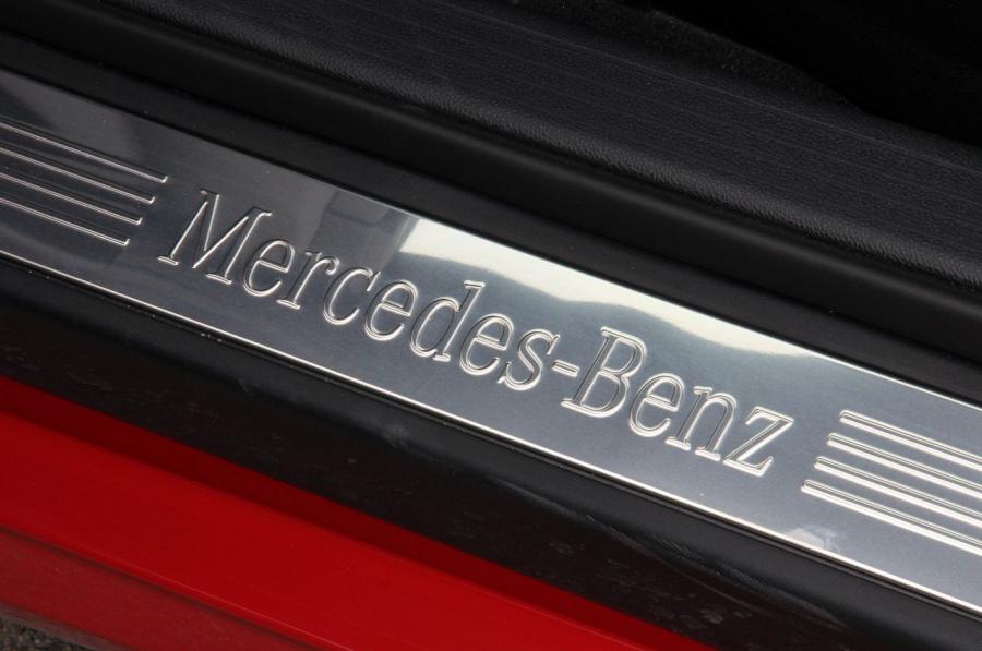  Mercedes-Benz E-Class Coupe 2014 года  (фото 25 из 55)